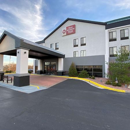 Best Western Plus Kansas City Airport - Kci East Esterno foto