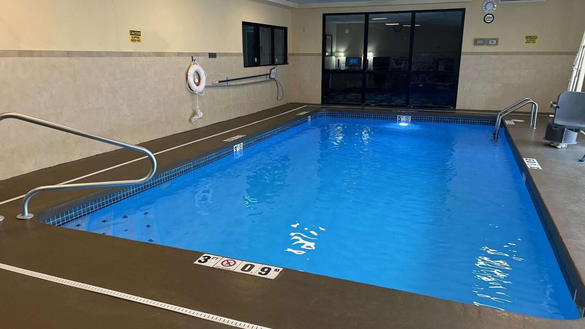 Best Western Plus Kansas City Airport - Kci East Esterno foto