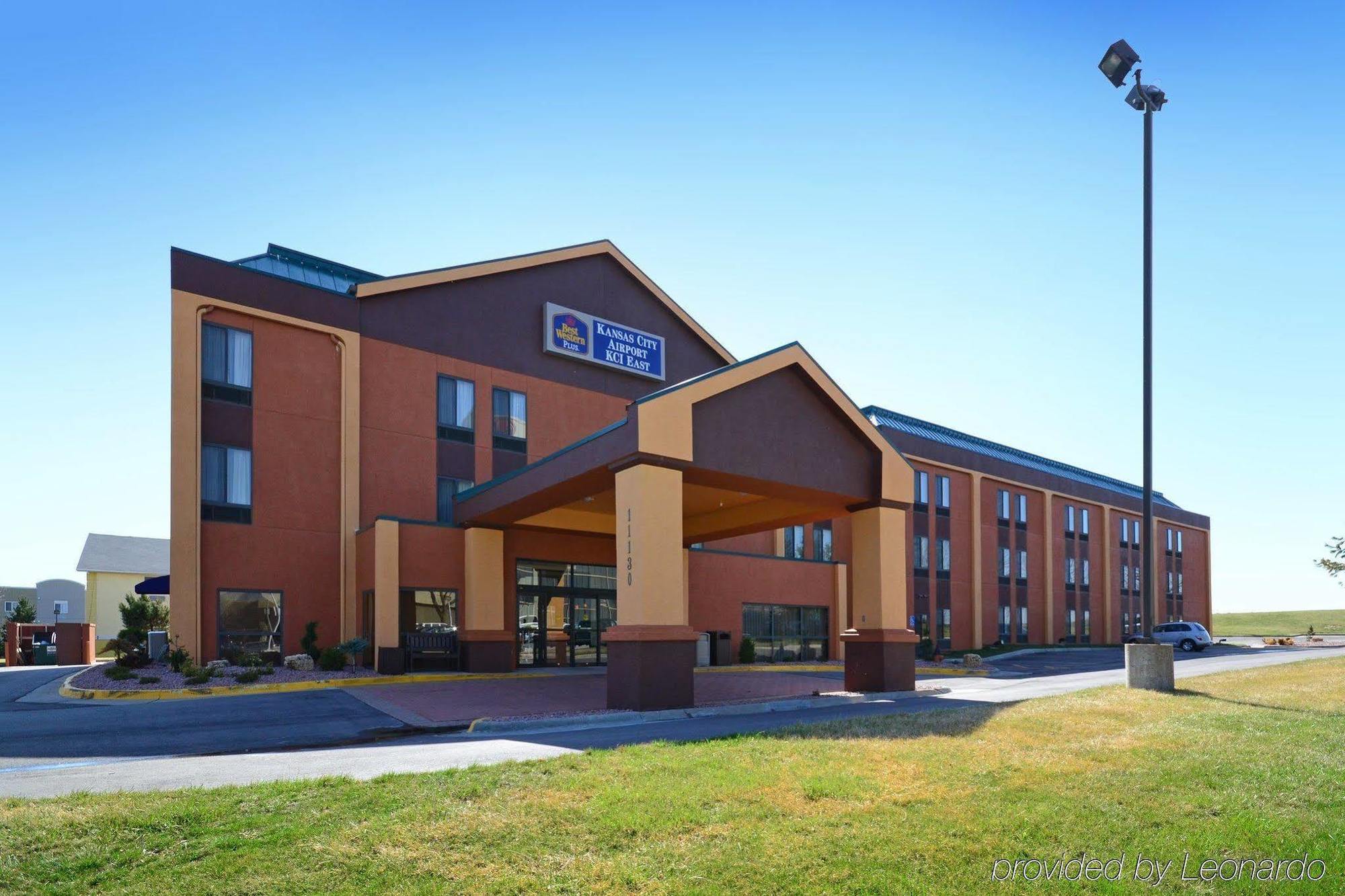 Best Western Plus Kansas City Airport - Kci East Esterno foto
